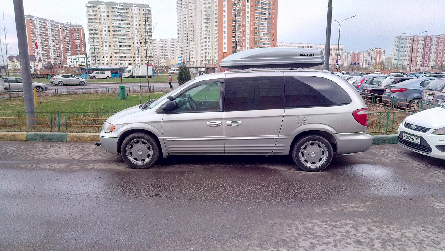 Багажный бокс на крышу Carl Steelman ALTAI 1970*700*400 темно-серый "карбон" с односторонним открытием (об.390л) от магазина ФаркопРос